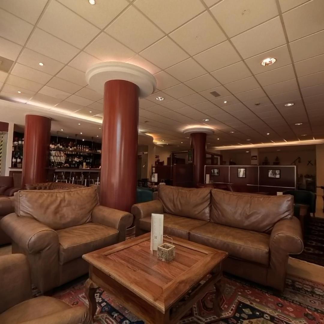 פאס דה לה קאסה Hotel Cubil מראה חיצוני תמונה