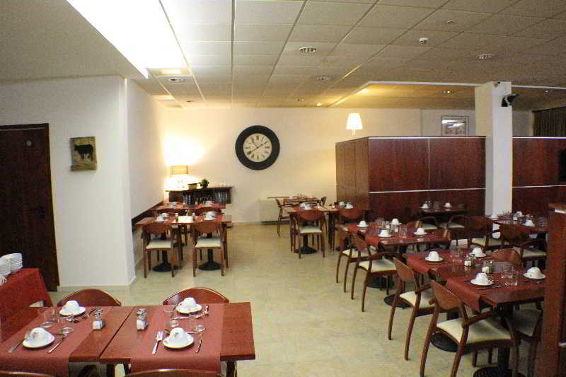 פאס דה לה קאסה Hotel Cubil מראה חיצוני תמונה